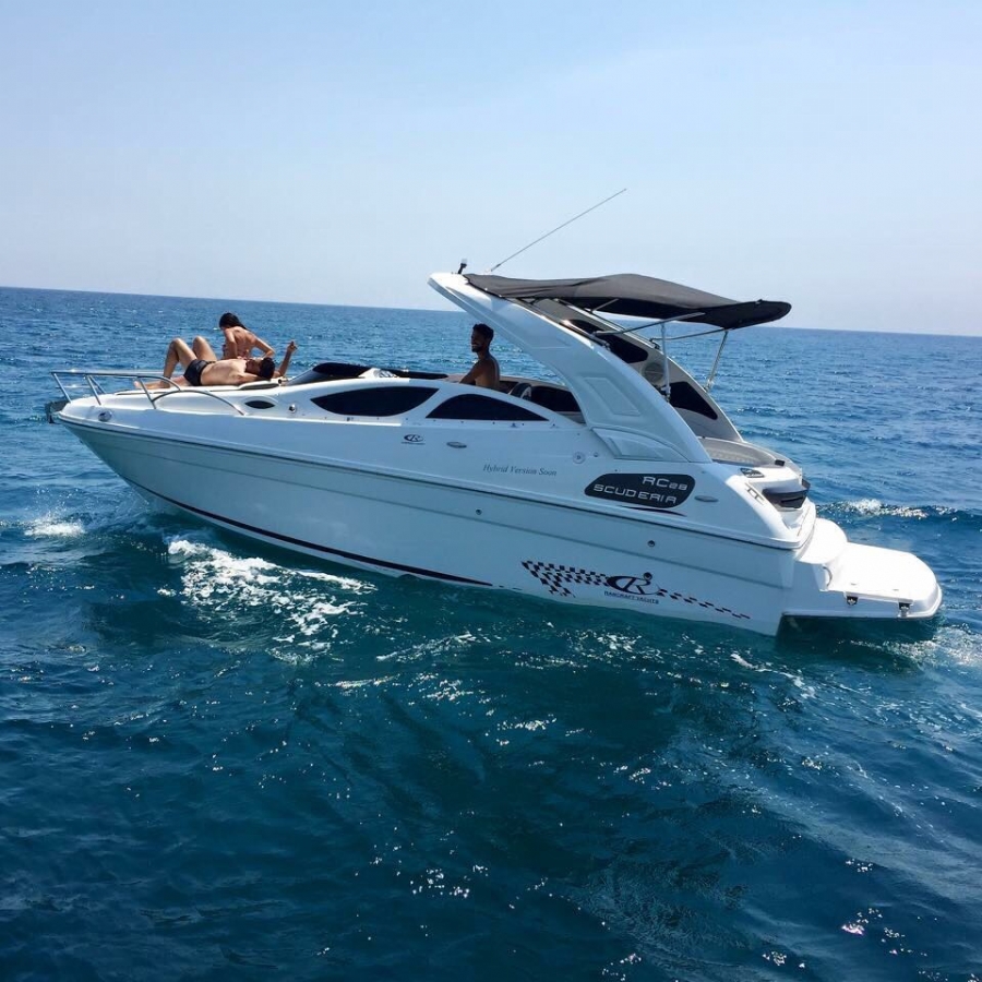 RC 28 Natante